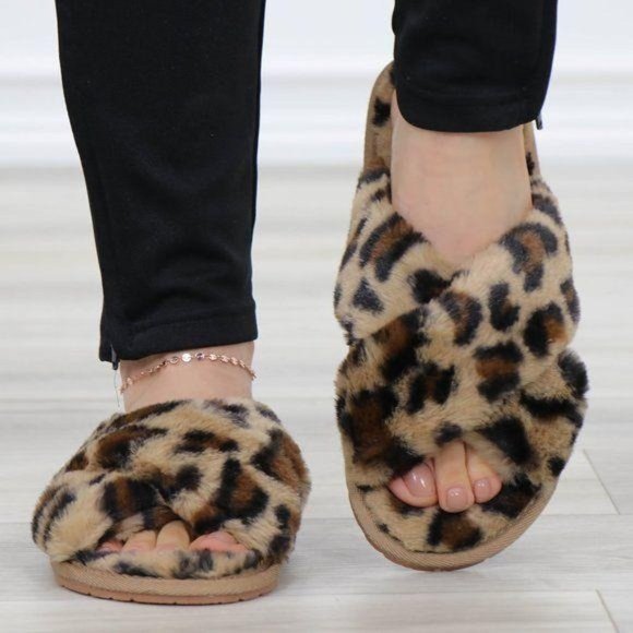 Shoes - Leopard  Fuzzy Furry Criss Cross Sandal Sliders